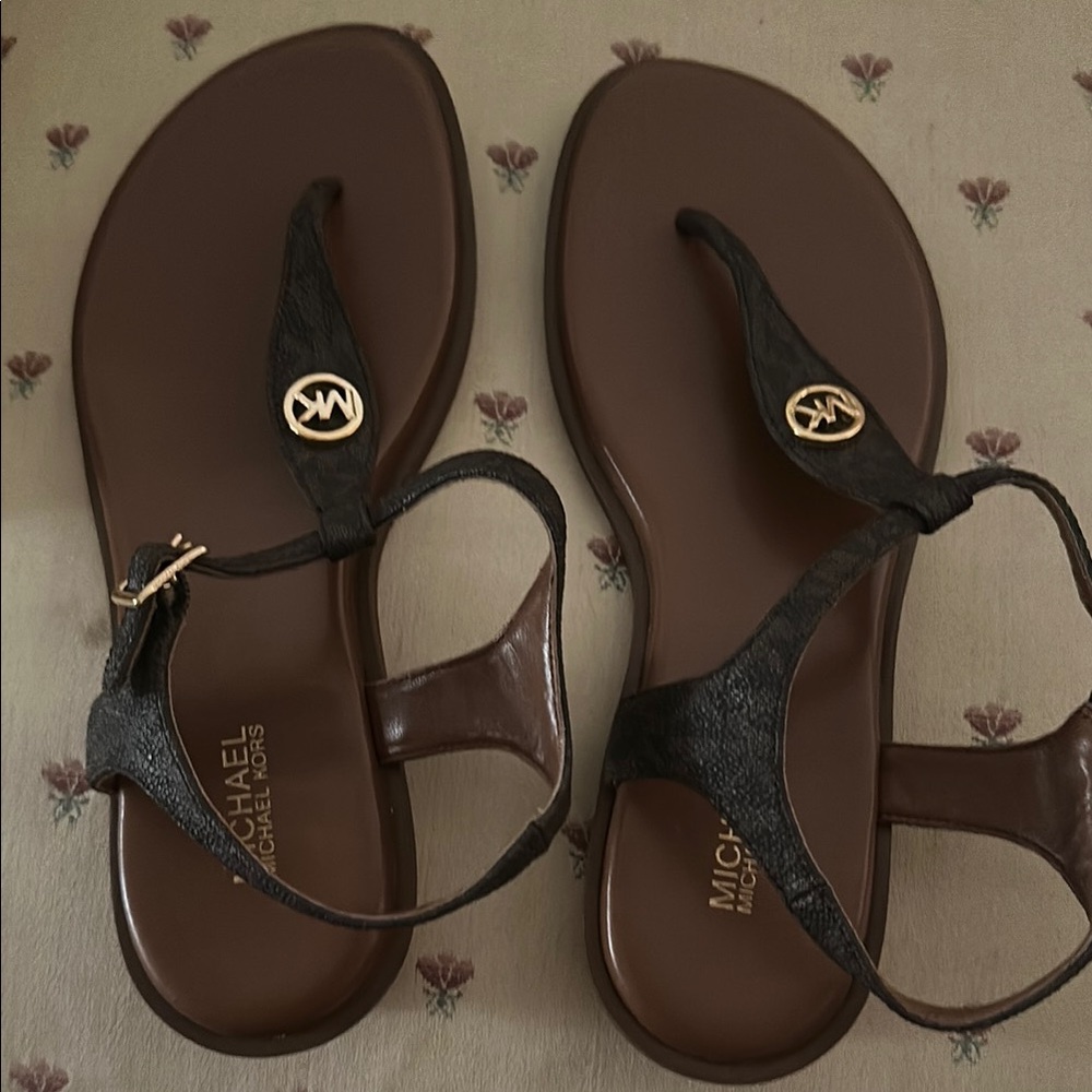 Michael Kors Black Leather T-Strap Sandals